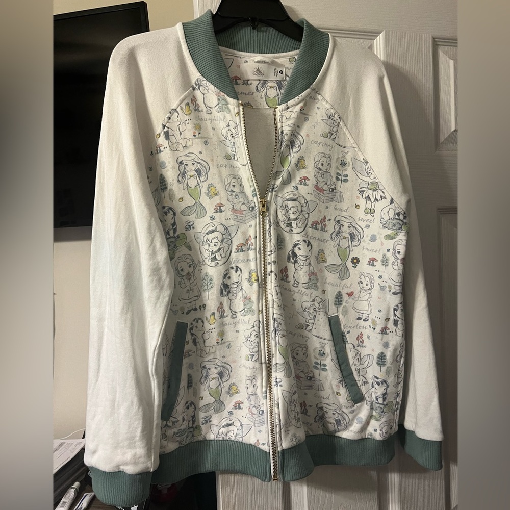 Women’s Disney light Jacket!